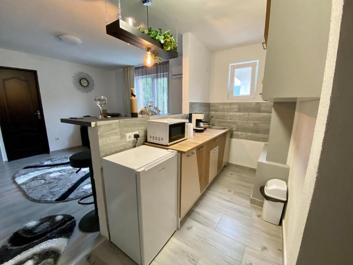 T&T Apartman Praid Εξωτερικό φωτογραφία
