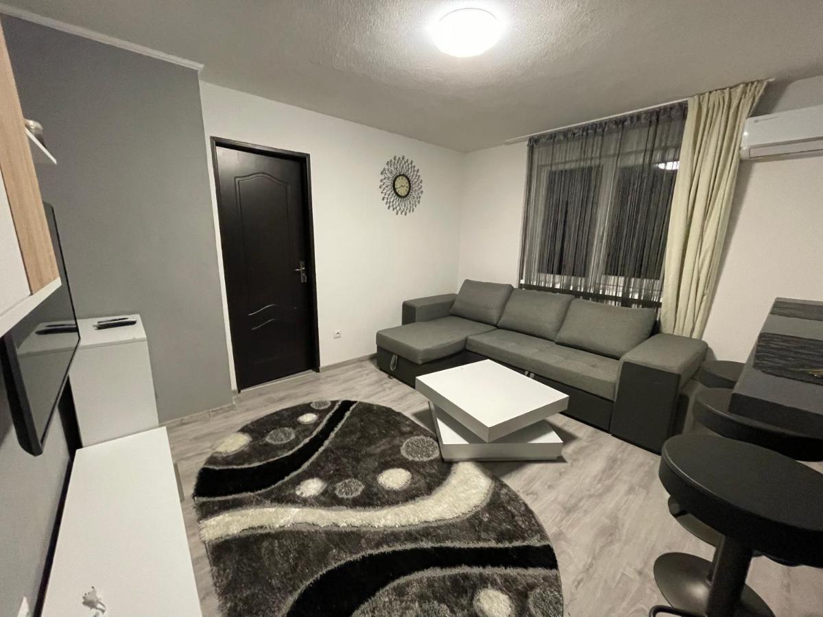 T&T Apartman Praid Εξωτερικό φωτογραφία